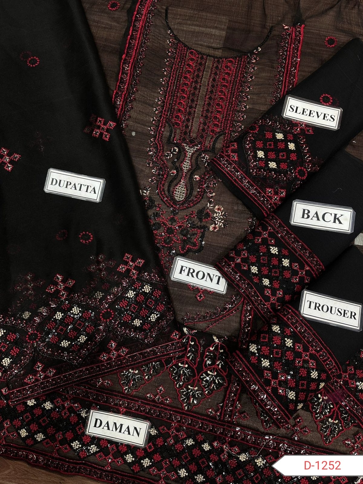 NOORMA KAAMAL PARTY WEAR